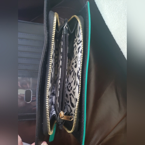 Jessica Simpson wallet - Picture 3 of 4